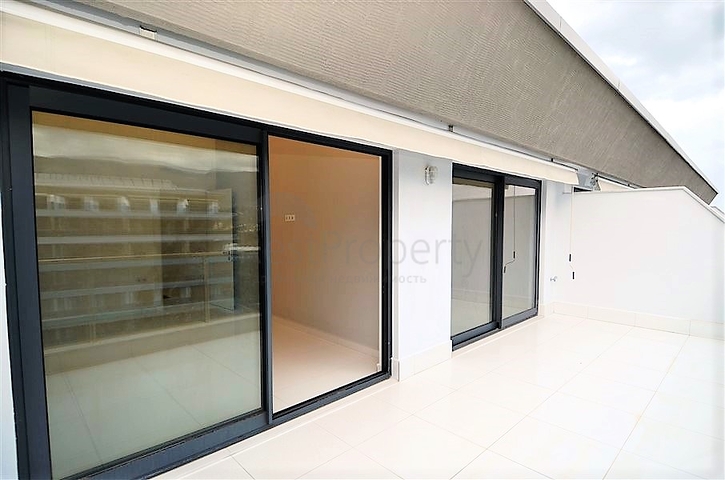 شقة دوبلكس باطلالة مفتوحة ، ضمن مجمع سكني بخدمات متكاملة قريب من البحر في كارجي جاك / الانيا