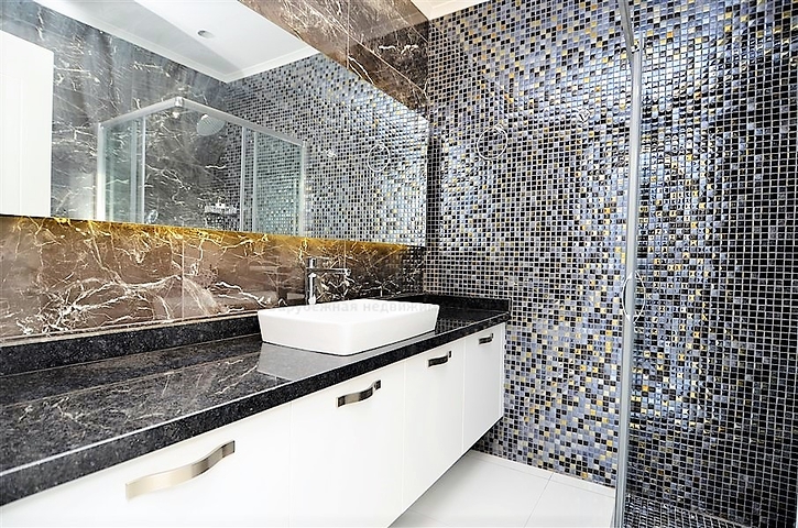 شقة دوبلكس باطلالة مفتوحة ، ضمن مجمع سكني بخدمات متكاملة قريب من البحر في كارجي جاك / الانيا