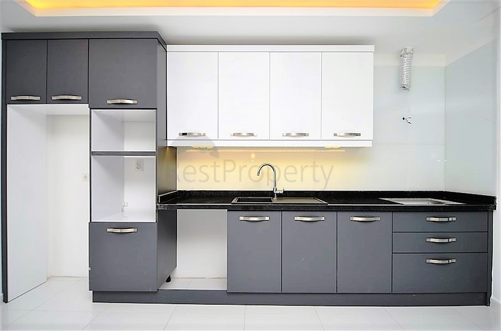 شقة دوبلكس باطلالة مفتوحة ، ضمن مجمع سكني بخدمات متكاملة قريب من البحر في كارجي جاك / الانيا