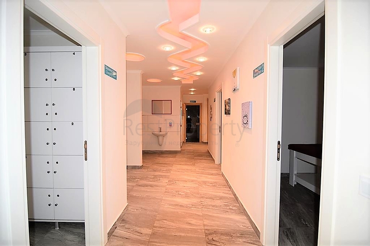 دوبلكس تصميم 4+1 في مجمع حديث ذو بنية تحتية ممتازة ، في كاستل / الانيا