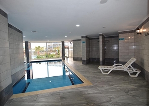 دوبلكس تصميم 4+1 في مجمع حديث ذو بنية تحتية ممتازة ، في كاستل / الانيا