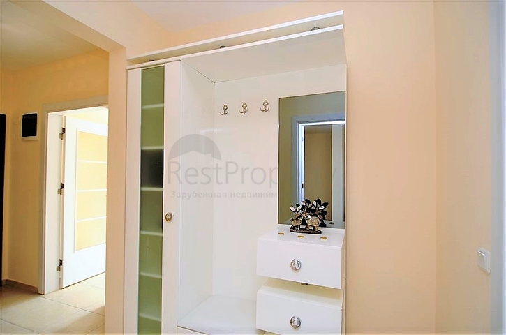 بنتهاوس مفروشة بتصميم ثلاث غرف وصالة ضمن مجمع حديث في مهموتلار / الانيا 