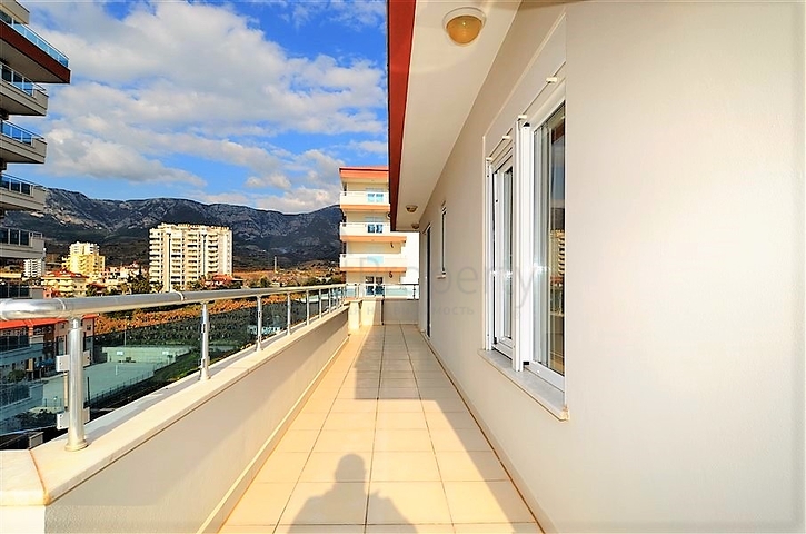 بنتهاوس مفروشة بتصميم ثلاث غرف وصالة ضمن مجمع حديث في مهموتلار / الانيا 