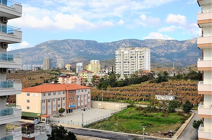 بنتهاوس مفروشة بتصميم ثلاث غرف وصالة ضمن مجمع حديث في مهموتلار / الانيا 