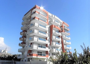 بنتهاوس مفروشة بتصميم ثلاث غرف وصالة ضمن مجمع حديث في مهموتلار / الانيا 