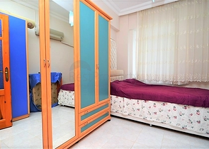 شقة غرفتين وصالة في منطقة اوبا المركزية / الانيا 