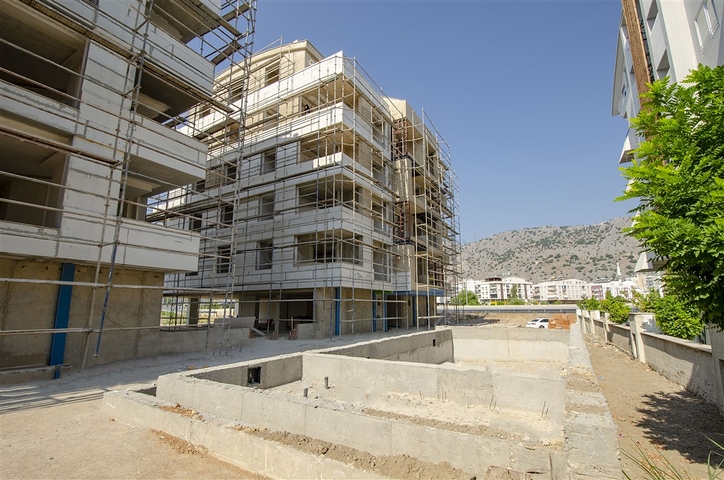 مشروع استثماري في منطقة ليمان في كونيالتي أنطاليا