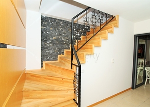 شقة دوبكلس مؤثثة في محمودلار / الانيا