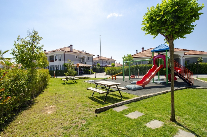 فيلا فاخرة 4 + 1 مع أثاث في دوشيم التي أنطاليا