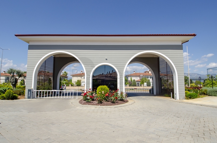 فيلا فاخرة 4 + 1 مع أثاث في دوشيم التي أنطاليا