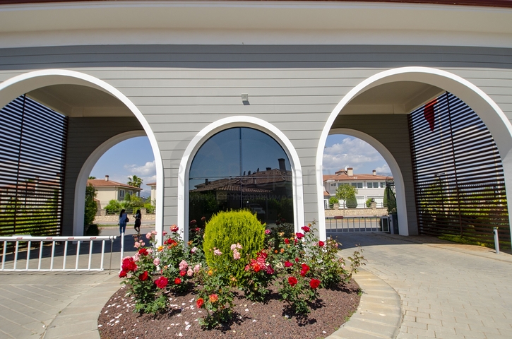 فيلا فاخرة 4 + 1 مع أثاث في دوشيم التي أنطاليا