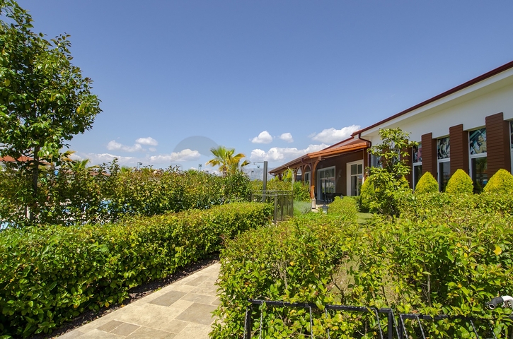 فيلا فاخرة 4 + 1 مع أثاث في دوشيم التي أنطاليا