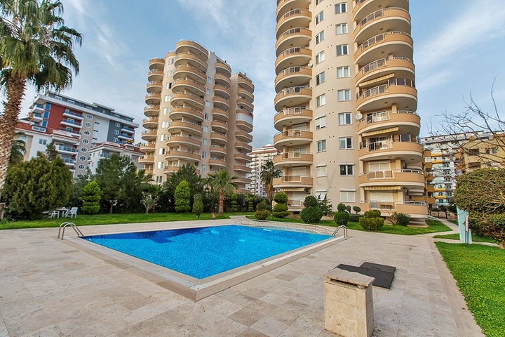 شقة غرفتين وصالة مؤثثة في مهموتلار / الانيا