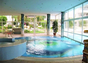 سعر مخفض - شقة ثلاث غرف وصالة ضمن مجمع  سكني في جيكجلي / الانيا 