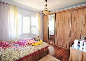 سعر مخفض - شقة ثلاث غرف وصالة ضمن مجمع  سكني في جيكجلي / الانيا 