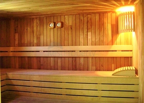 سعر مخفض - شقة ثلاث غرف وصالة ضمن مجمع  سكني في جيكجلي / الانيا 