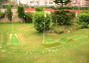 سعر مخفض - شقة ثلاث غرف وصالة ضمن مجمع  سكني في جيكجلي / الانيا 