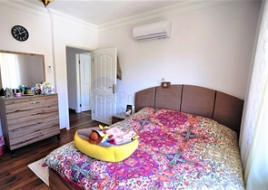 سعر مخفض - شقة ثلاث غرف وصالة ضمن مجمع  سكني في جيكجلي / الانيا 