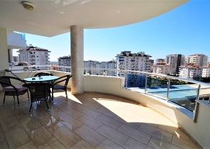 سعر مخفض - شقة ثلاث غرف وصالة ضمن مجمع  سكني في جيكجلي / الانيا 