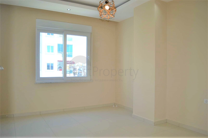 شقة ثلاث غرف وصالة ضمن مجمع فاخر في منطقة مركزية في الانيا - مهموتلار 