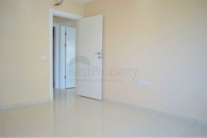 شقة ثلاث غرف وصالة ضمن مجمع فاخر في منطقة مركزية في الانيا - مهموتلار 