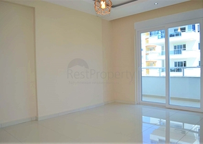 شقة ثلاث غرف وصالة ضمن مجمع فاخر في منطقة مركزية في الانيا - مهموتلار 