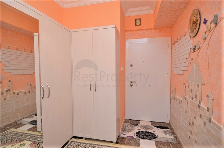 شقة مفروشة غرفة وصالة في موقع مميز ضمن محمودلار / الانيا