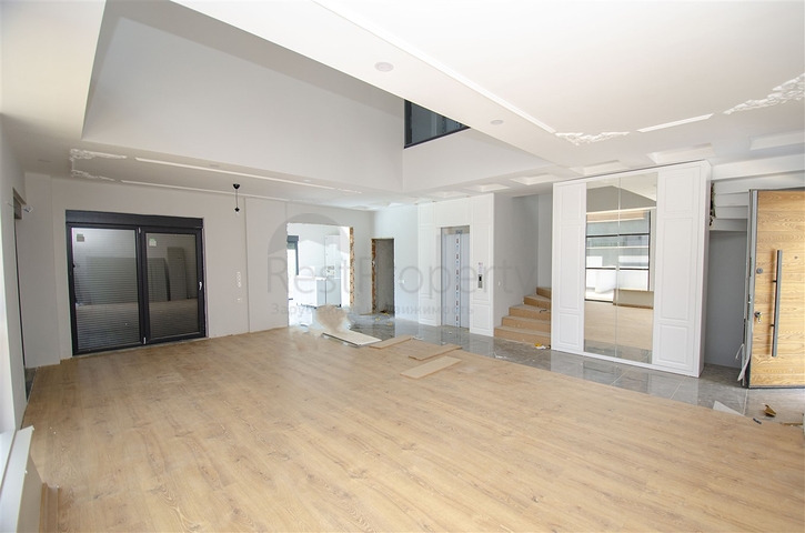 مشروع فلل 6 + 1 في كونيالتي أنطاليا