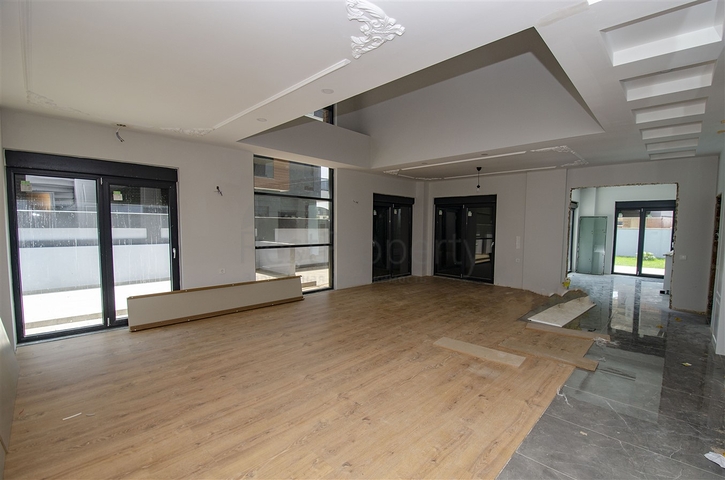 مشروع فلل 6 + 1 في كونيالتي أنطاليا