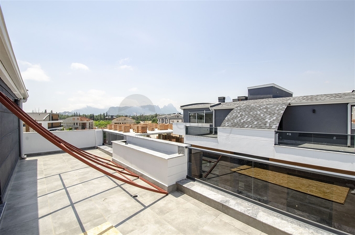 مشروع فلل 6 + 1 في كونيالتي أنطاليا