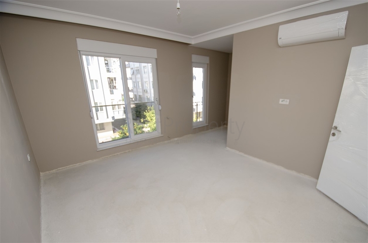 مشروع المرحلة النهائية للبناء في ليمان 700 م عن البحر