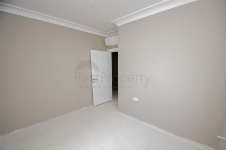 مشروع المرحلة النهائية للبناء في ليمان 700 م عن البحر