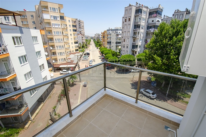 مشروع المرحلة النهائية للبناء في ليمان 700 م عن البحر