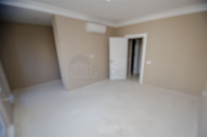 مشروع المرحلة النهائية للبناء في ليمان 700 م عن البحر