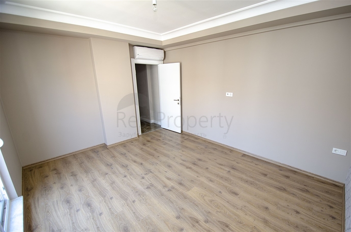 مشروع المرحلة النهائية للبناء في ليمان 700 م عن البحر