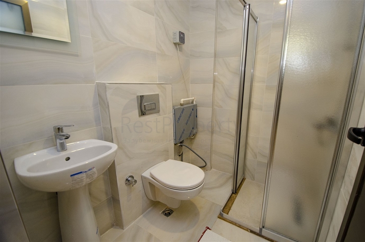 مشروع المرحلة النهائية للبناء في ليمان 700 م عن البحر