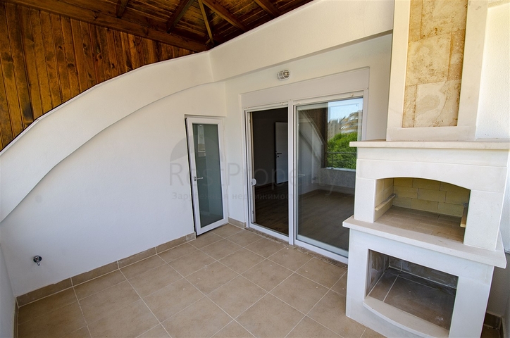 مشروع المرحلة النهائية للبناء في ليمان 700 م عن البحر