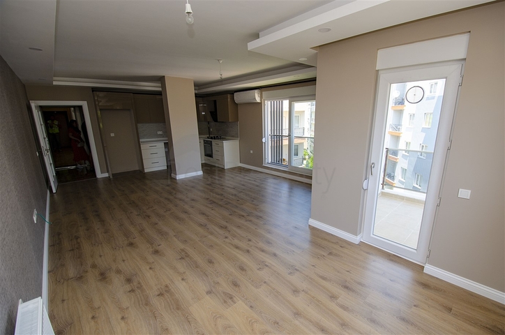 مشروع المرحلة النهائية للبناء في ليمان 700 م عن البحر