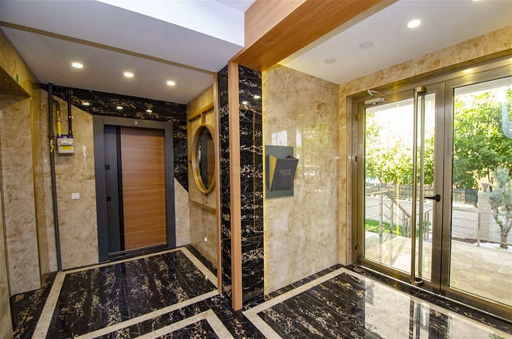 مشروع المرحلة النهائية للبناء في ليمان 700 م عن البحر