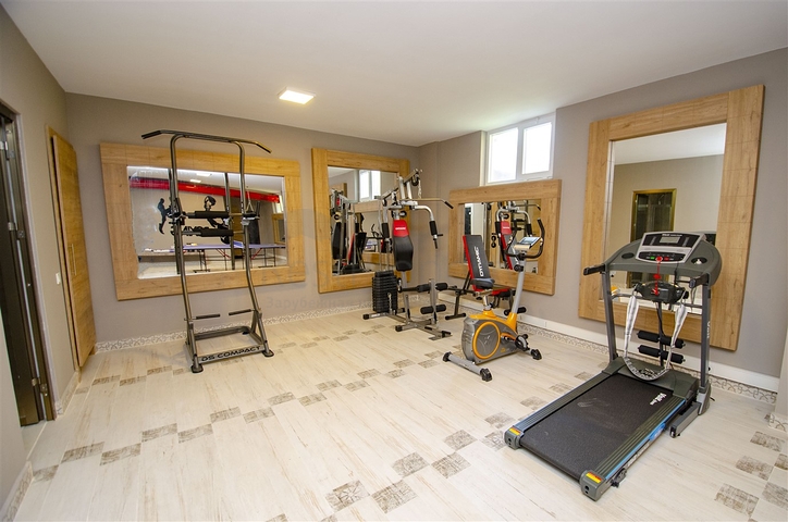 مشروع المرحلة النهائية للبناء في ليمان 700 م عن البحر