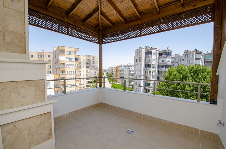 مشروع المرحلة النهائية للبناء في ليمان 700 م عن البحر