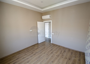 مشروع المرحلة النهائية للبناء في ليمان 700 م عن البحر