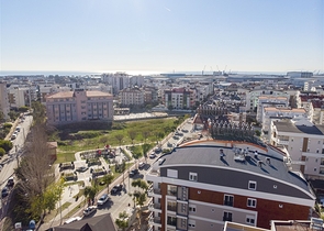 مشروع المرحلة النهائية للبناء في ليمان 700 م عن البحر