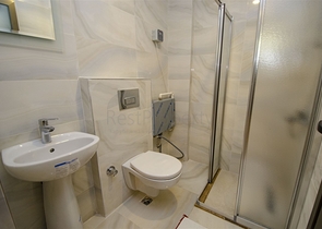 مشروع المرحلة النهائية للبناء في ليمان 700 م عن البحر