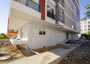 مشروع المرحلة النهائية للبناء في ليمان 700 م عن البحر