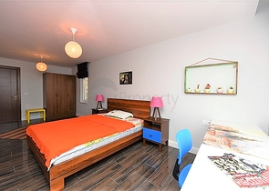 فيلا على تلة جبلية وسط الانيا 