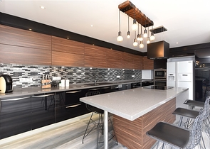 فيلا على تلة جبلية وسط الانيا 