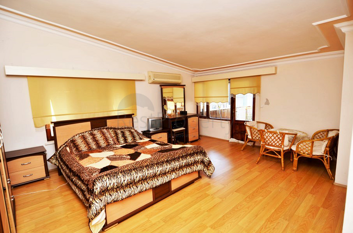 بنتهاوس 4 + 1 في ارابسويو كونيالتي انطاليا