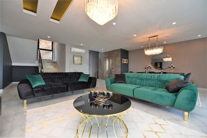 نقدم لكم مجموعة من الفلل الفاخرة في مركز الانيا _ تيبه 