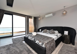 نقدم لكم مجموعة من الفلل الفاخرة في مركز الانيا _ تيبه 